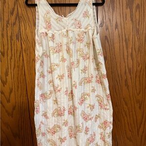Vintage Floral Print Sleeveless Nightgown